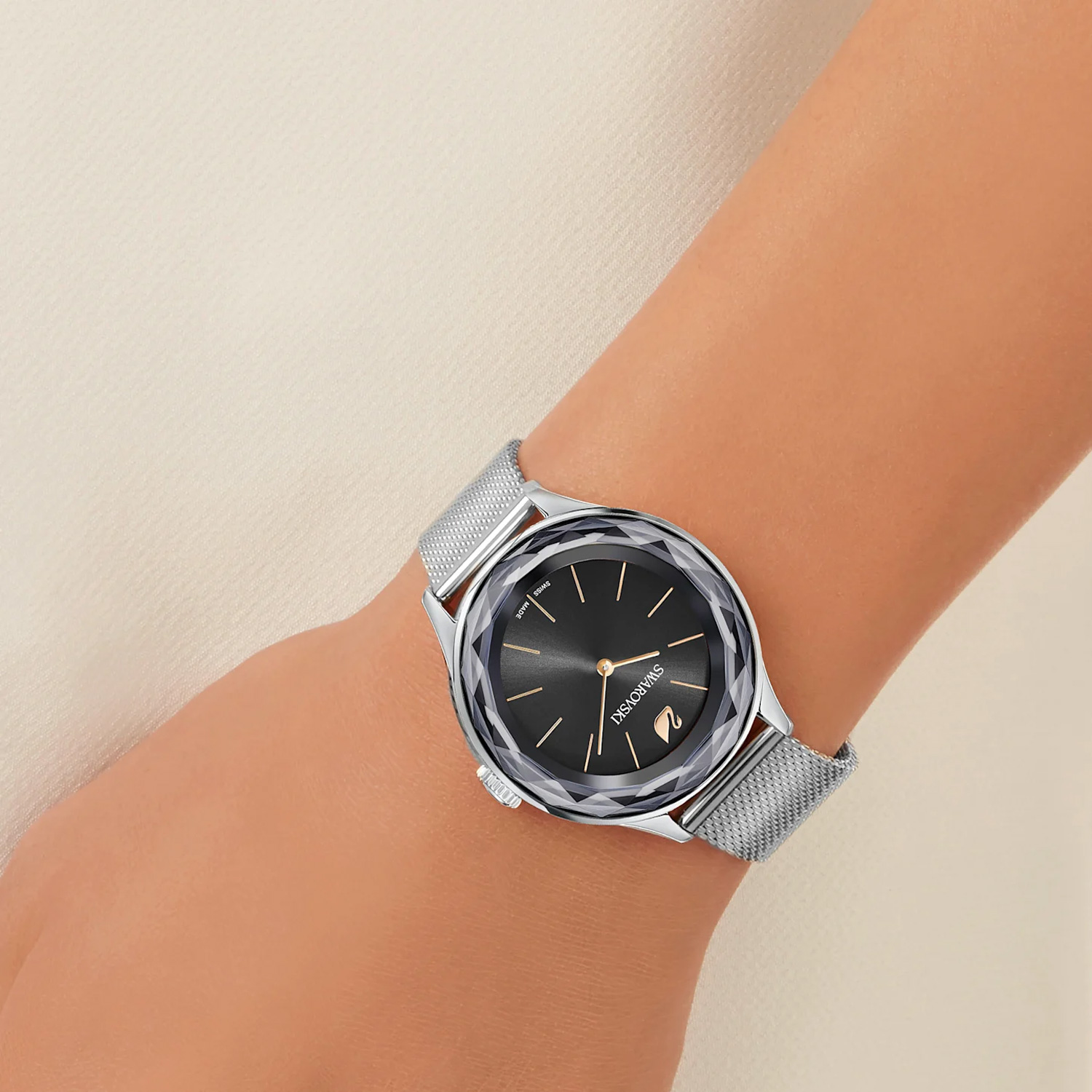 Swarovski Schweizer Damenuhr Octea Nova Silber 5430420c