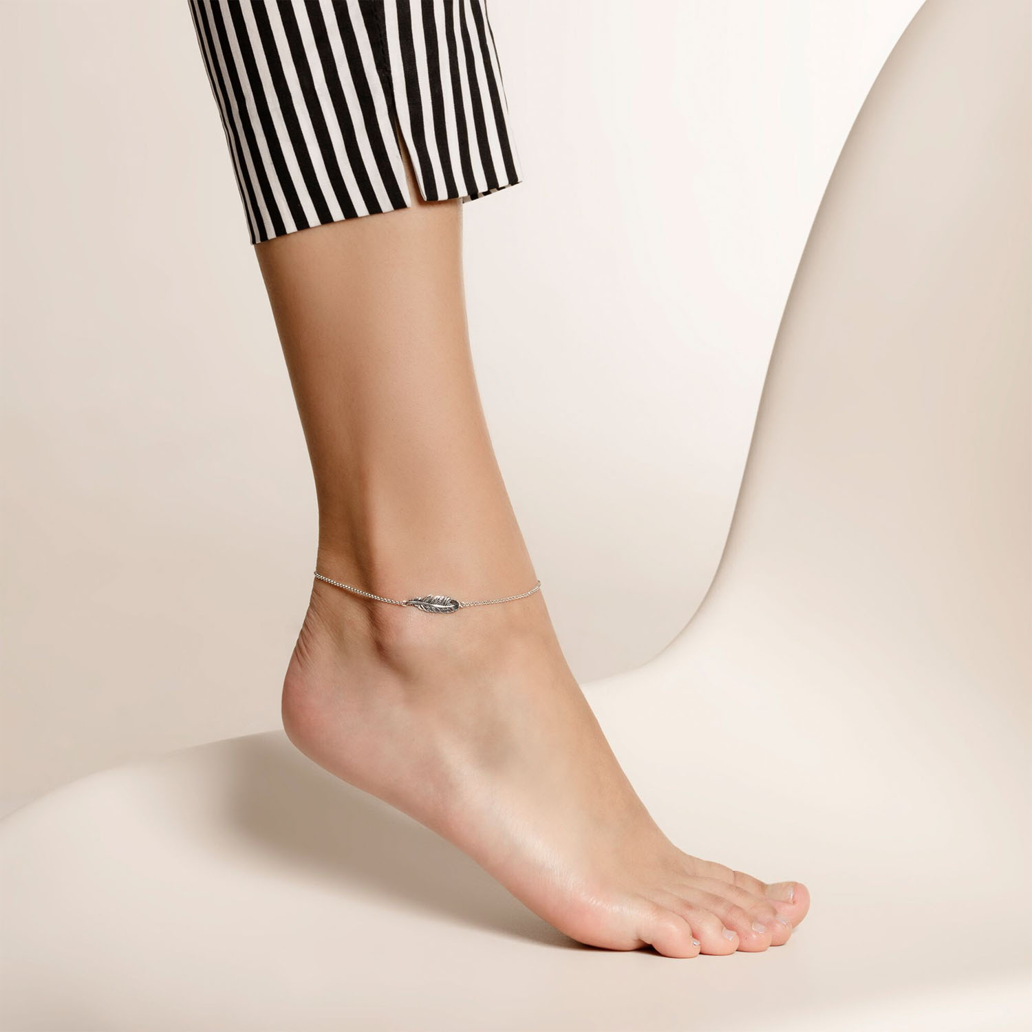 Thomas Sabo Fusskette Feder Anhaenger 925 Sterling Silber AK0013 637 21 L27Va