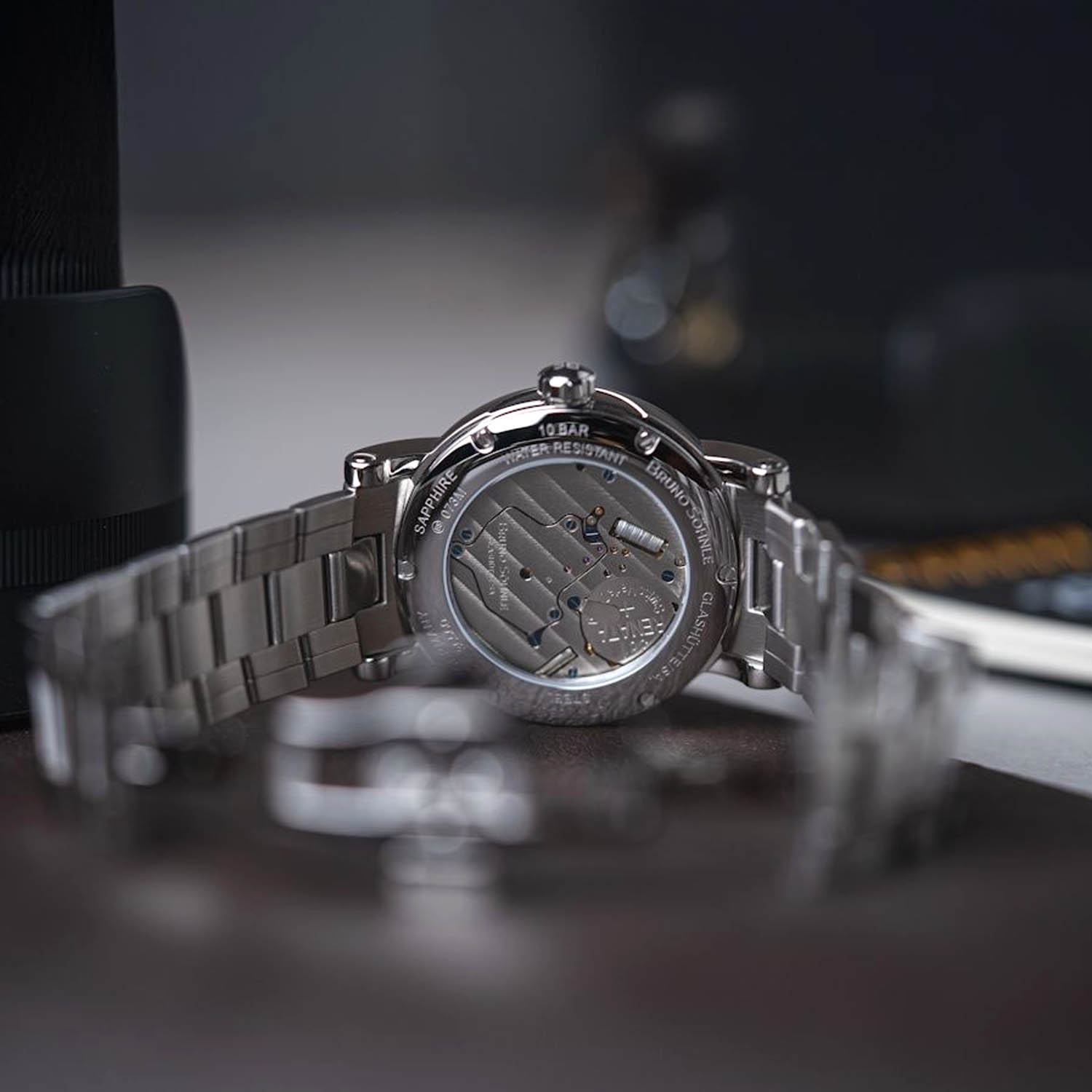 Retrograde Herrenuhr von Bruno Soehnle mit Grossdatum 17 13073 346c