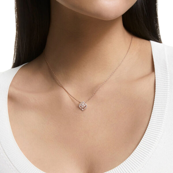 Swarovski Gluecksklee Kette rosegold mit weissem Kristall 5642928e